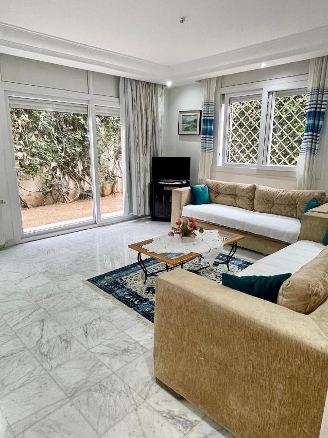 Etage De Villa Avec Jardin, Pres De L'Aireport Et Parking Prive Ariana Extérieur photo