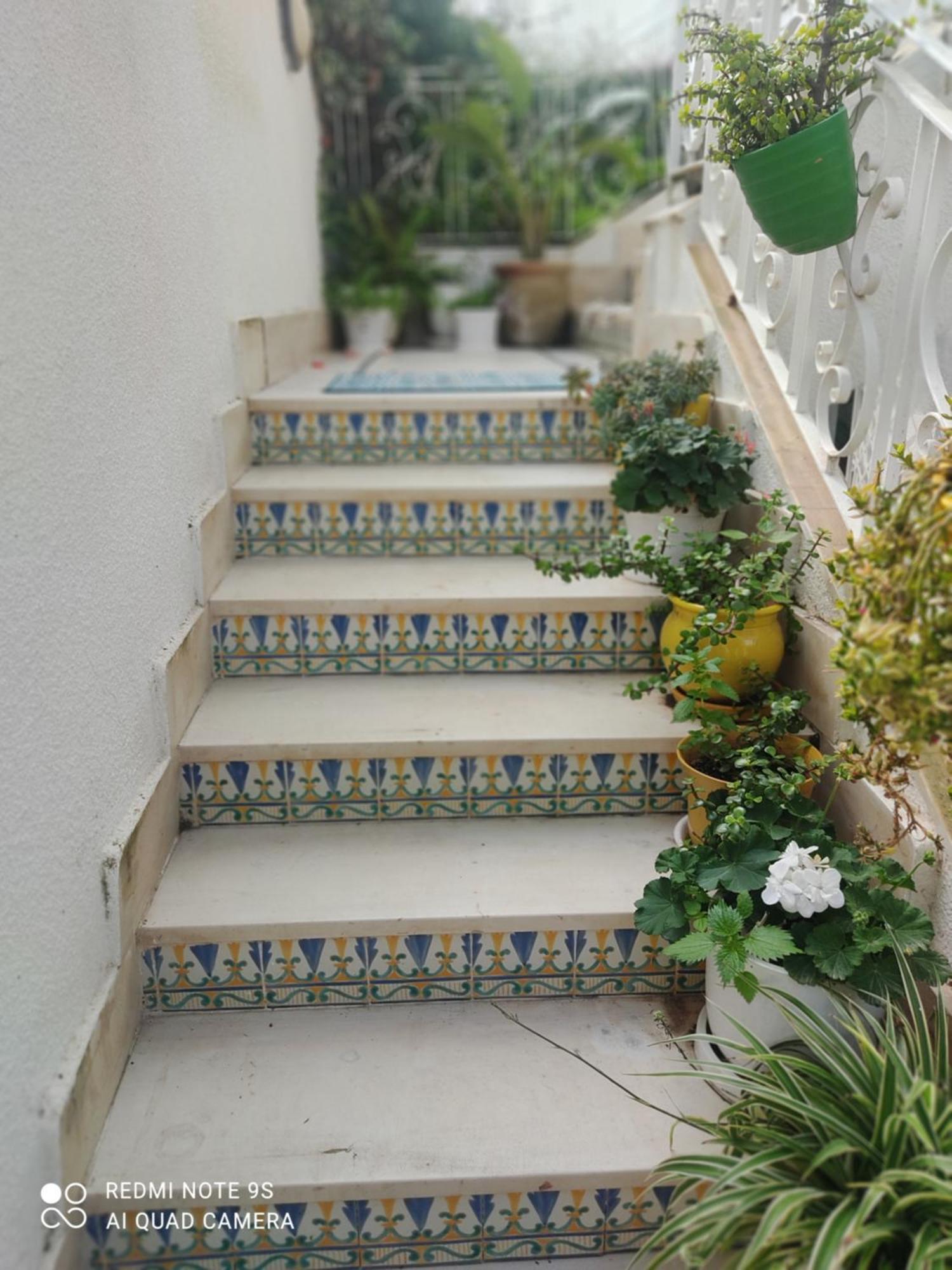 Etage De Villa Avec Jardin, Pres De L'Aireport Et Parking Prive Ariana Extérieur photo