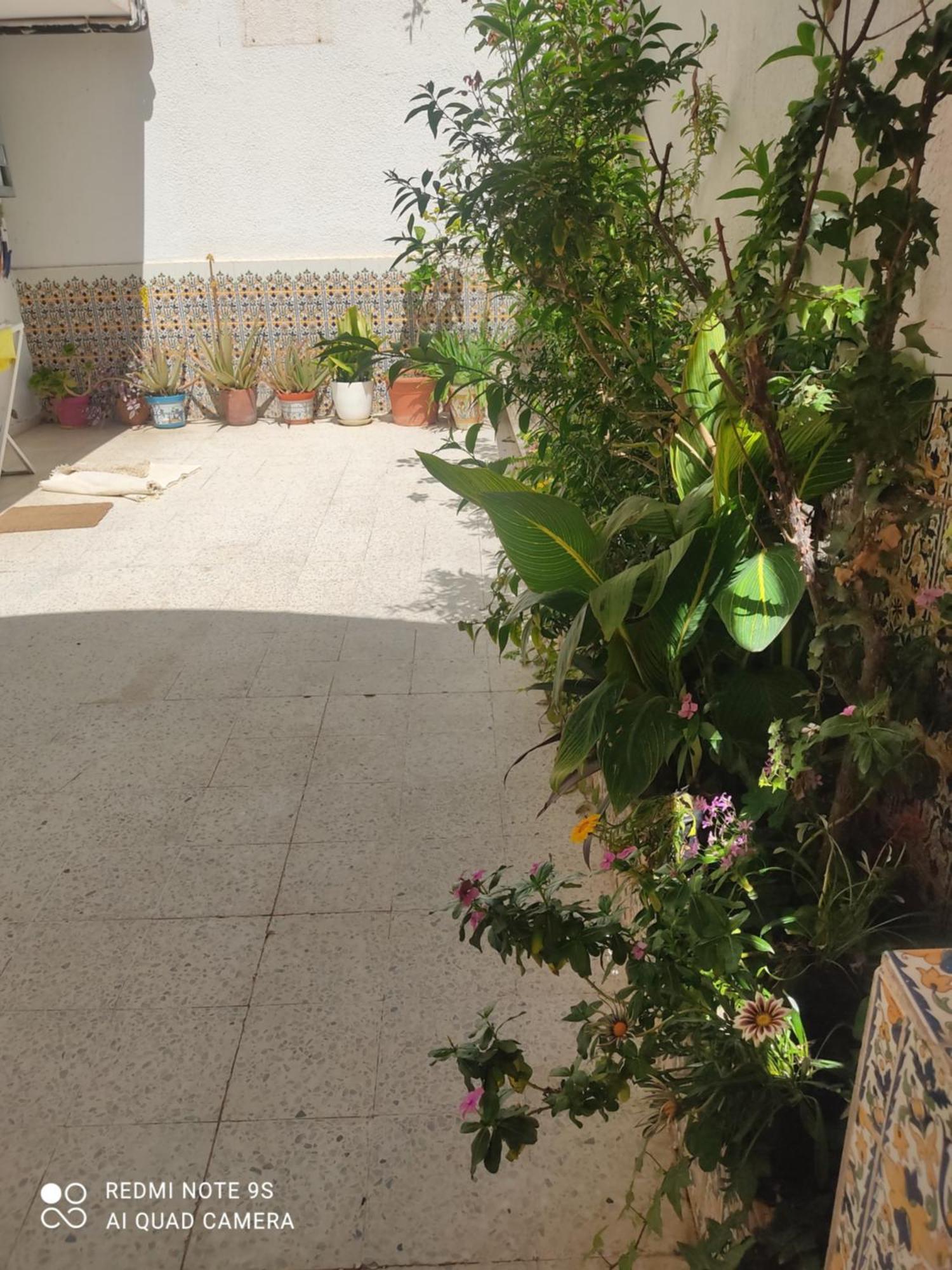 Etage De Villa Avec Jardin, Pres De L'Aireport Et Parking Prive Ariana Extérieur photo